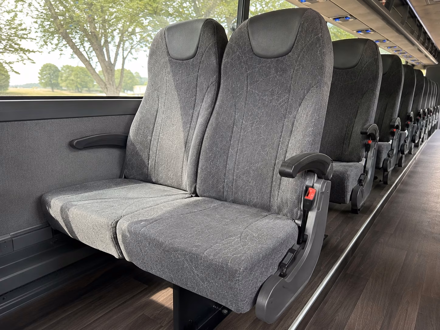 charter bus rentals for san gabriel wedding venue drop offs